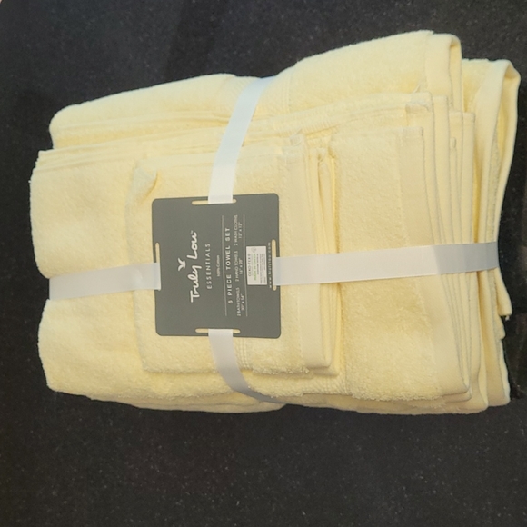 Truly Lou Bath Truly Lou Towel Set Poshmark